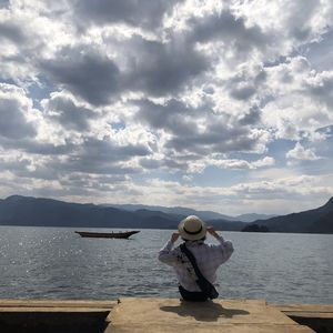 骚秘书⋯好紧⋯
